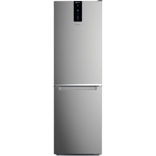 Whirlpool W7X 82O OX UK Freestanding Fridge Freezer