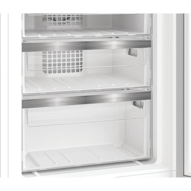 Hotpoint HPKH 1262B4 UK Integrated No Frost 50/50 Fridge Freezer