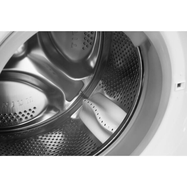 Indesit Freestanding washer dryer: 7kg